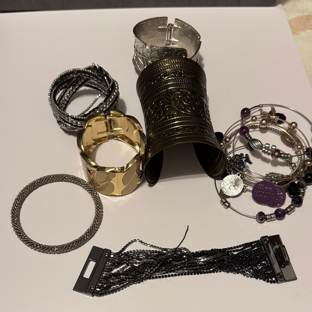 Assorted Jewelry Set with Gold and Black Accents